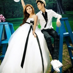 王小(xiǎo)姐(jiě)與李先生(shēng)